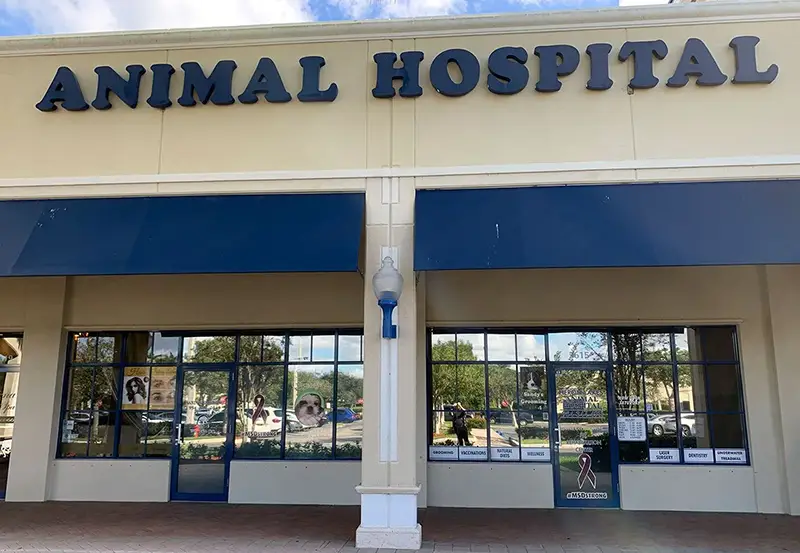 Heron Lakes Animal Hospital Front